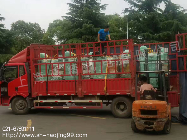 上海豪精——中頻點(diǎn)焊機(jī)發(fā)貨了！